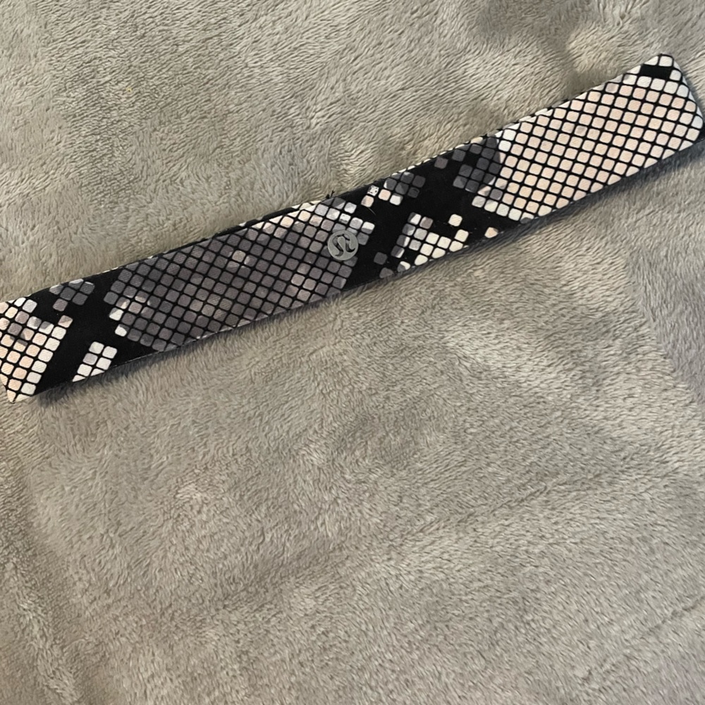 Lululemon Luxtreme Training Headband